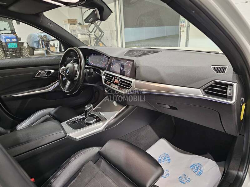 BMW 330 /M PAKET/VIRT/