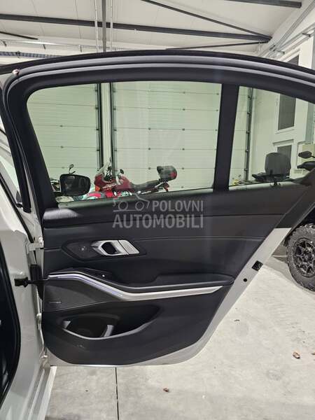BMW 330 /M PAKET/VIRT/