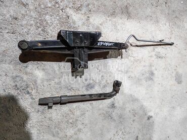 Dizalica za Land Rover Freelander