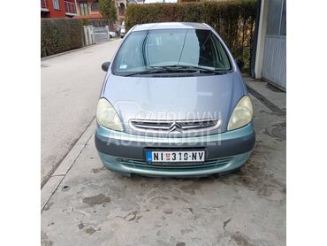 Citroen Xsara Picasso -  kompletan auto u delovima