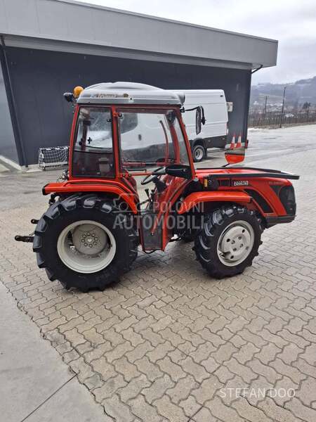 Antonio Carraro TC 5800 F KABINA