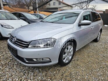 Volkswagen Passat B7 2.0TDI  NAV V. SER