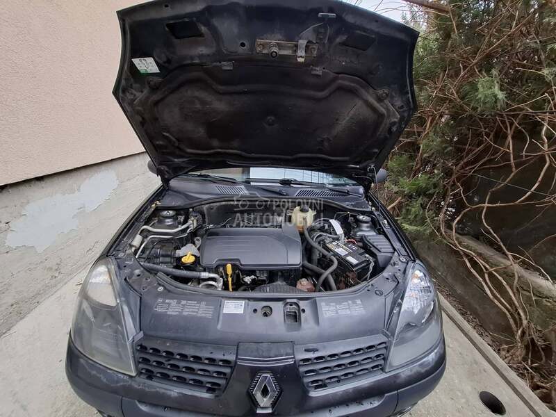 Renault Clio 1.2 16v - Auto.Matic