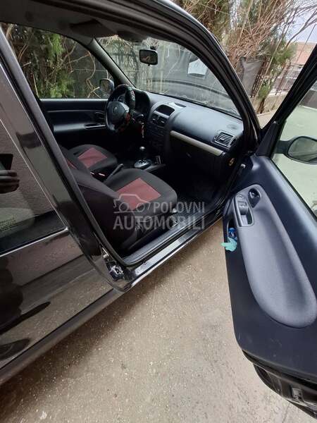 Renault Clio 1.2 16v - Auto.Matic