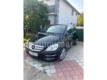 Mercedes Benz B 200 
