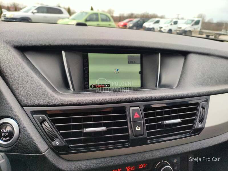 BMW X1 VELIK1 SERVIS