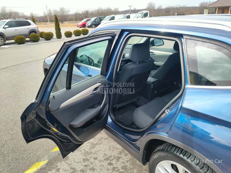 BMW X1 VELIK1 SERVIS