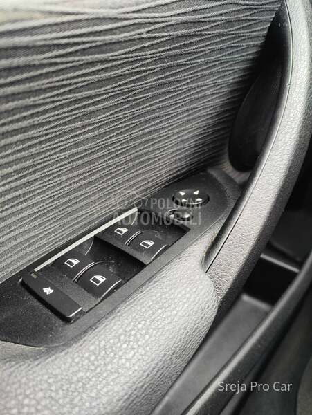 BMW X1 VELIK1 SERVIS