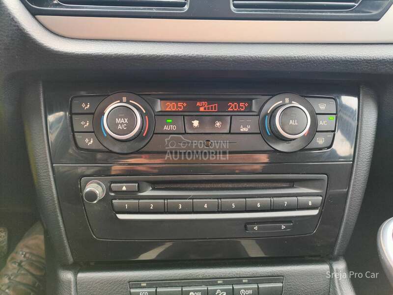 BMW X1 VELIK1 SERVIS