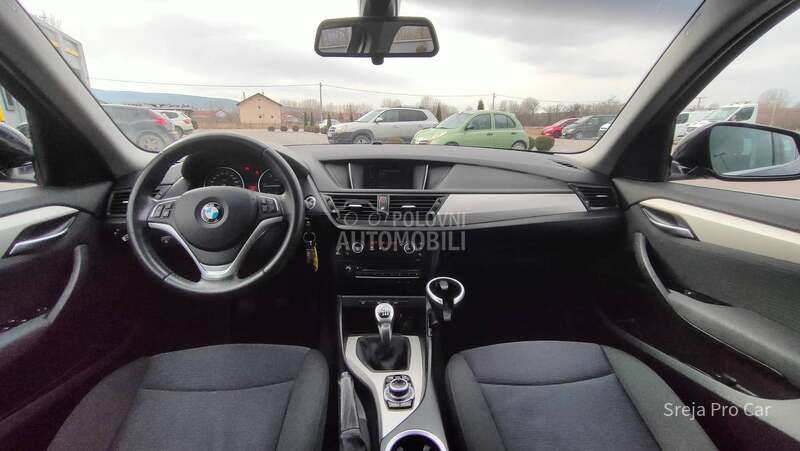 BMW X1 VELIK1 SERVIS