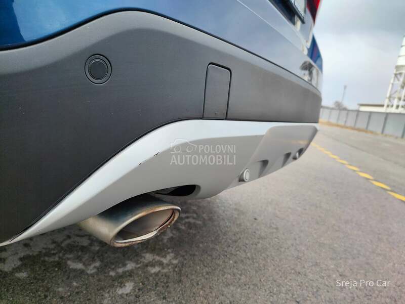 BMW X1 VELIK1 SERVIS