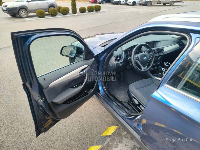 BMW X1 VELIK1 SERVIS