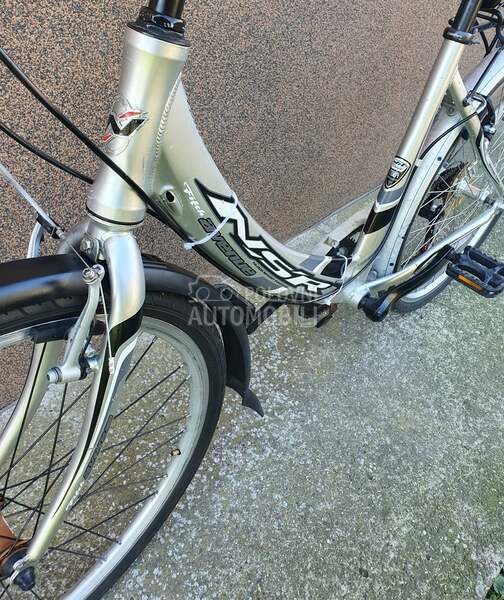 NSR FIFTH AVENUE ALU