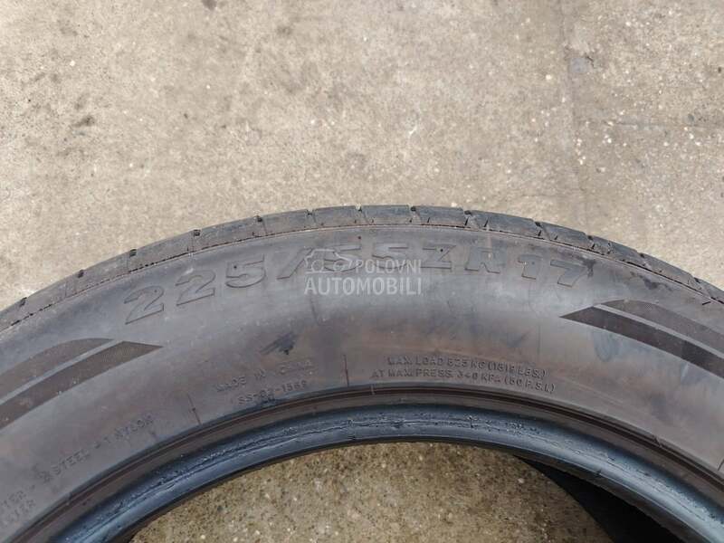 Rotalla 225/55 R17 Letnja