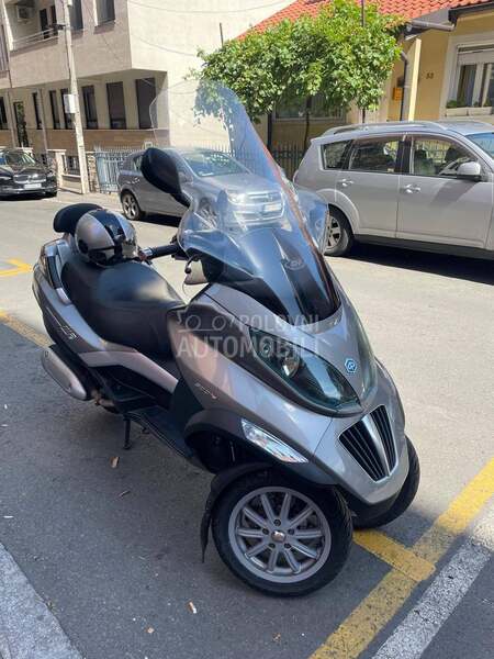 Piaggio mp3