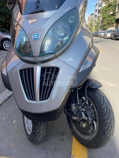 Piaggio mp3
