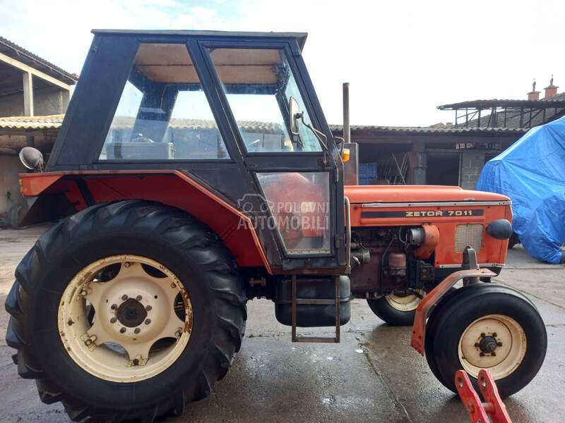 Zetor 7011