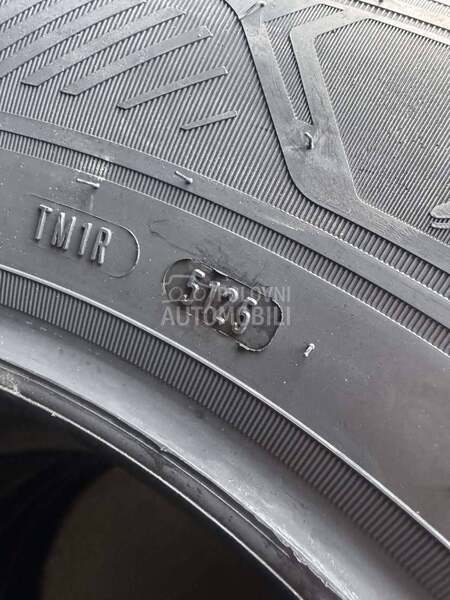 Goodyear 215/65 R16 Letnja
