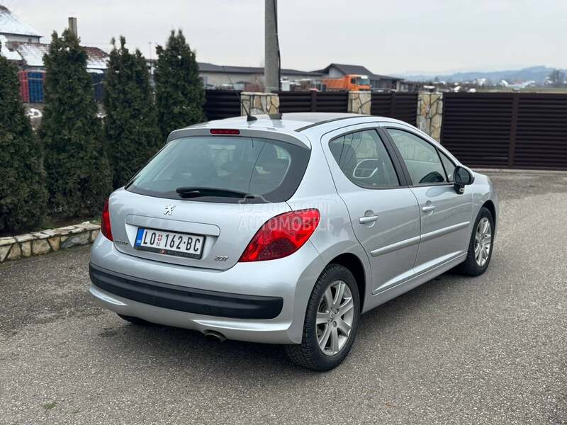 Peugeot 207 