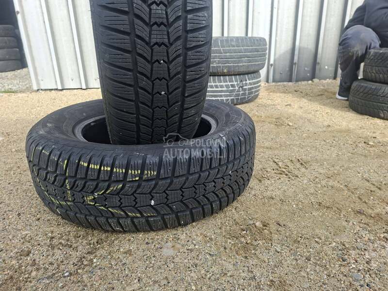 Sava 215/65 R16 Zimska