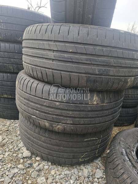 Goodyear 225/50 R17 Letnja