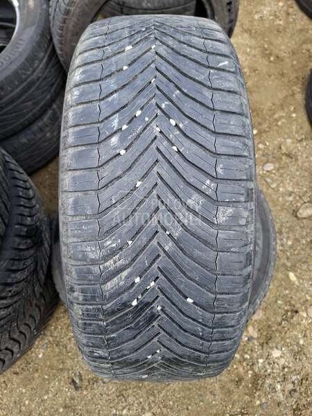 Michelin 225/45 R19 Zimska