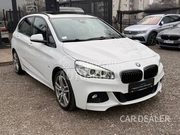 BMW 220 m/4x4/AUT/pano