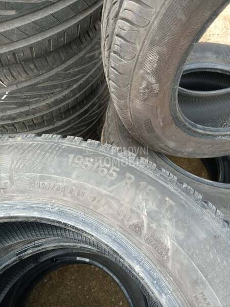 Continental 195/65 R15 Zimska