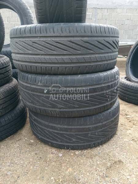 Uniroyal 225/55 R17 Zimska