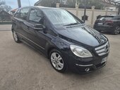 Mercedes Benz B 180 