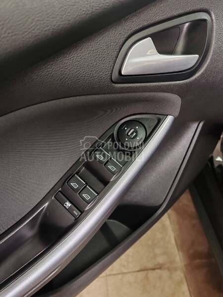 Ford Focus 1.6 TDCI TITANIUM