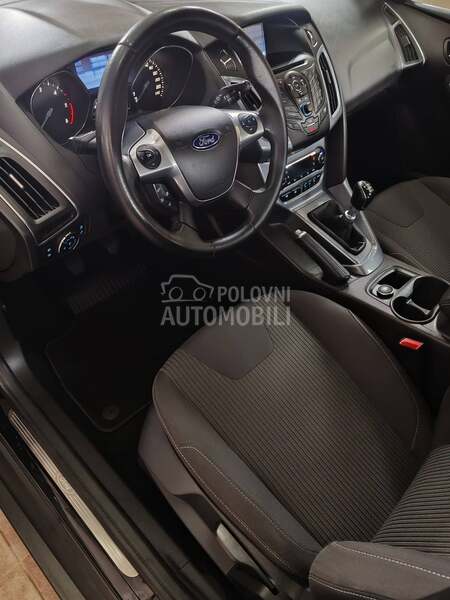 Ford Focus 1.6 TDCI TITANIUM