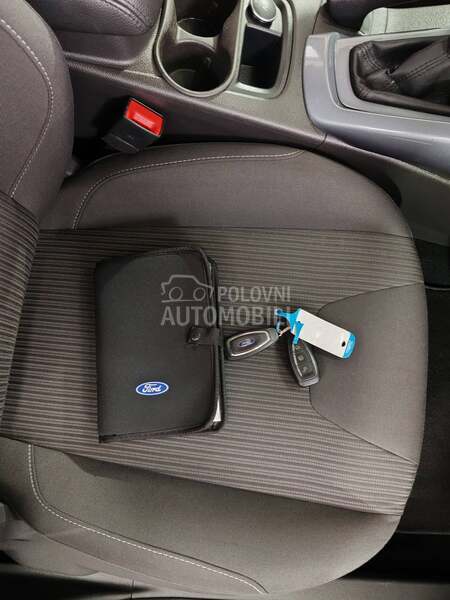 Ford Focus 1.6 TDCI TITANIUM