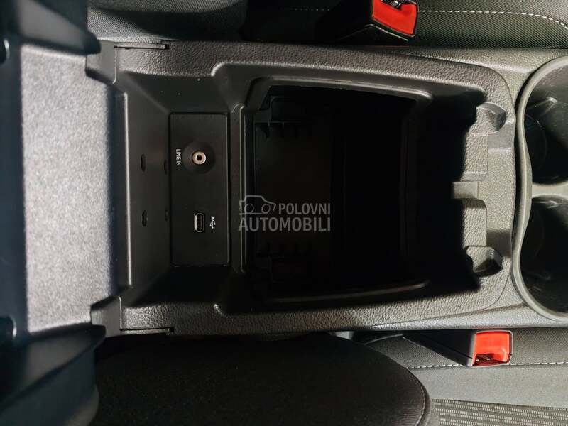 Ford Focus 1.6 TDCI TITANIUM