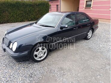 Mercedes Benz E 220 