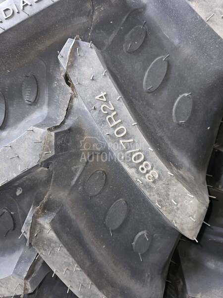 BKT 380/70 R24