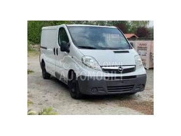 Opel vivaro delovi