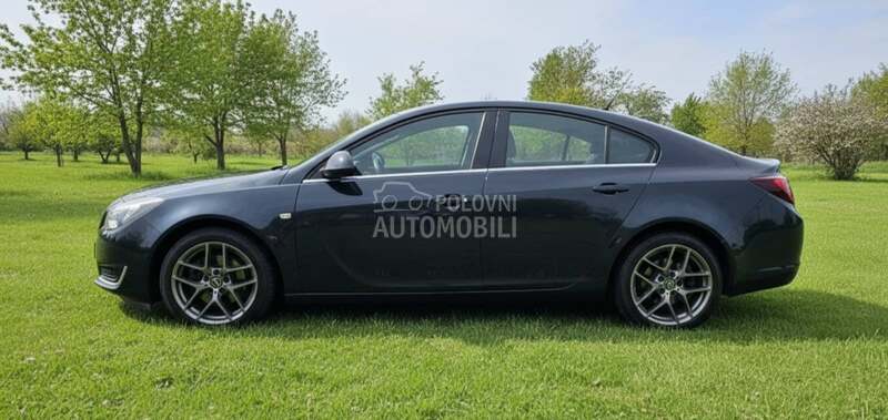 Opel Insignia 