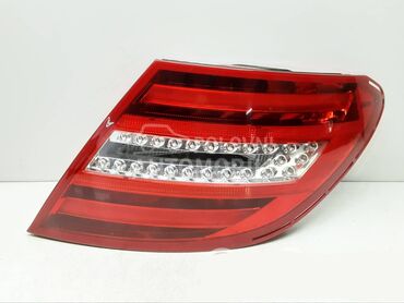 Stop svetlo desno limuzina za Mercedes Benz C 180, C 200, C 220 ... od 2010. do 2014. god.