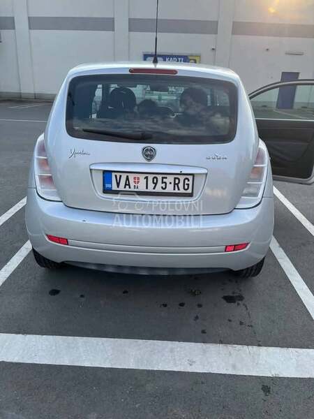 Lancia Ypsilon 