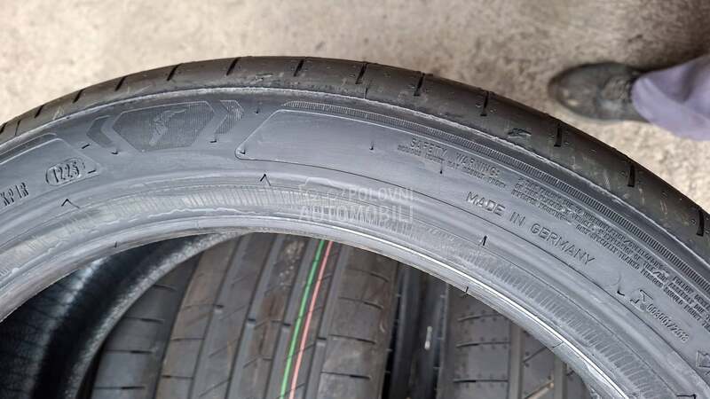 Goodyear 235/45 R19 Letnja