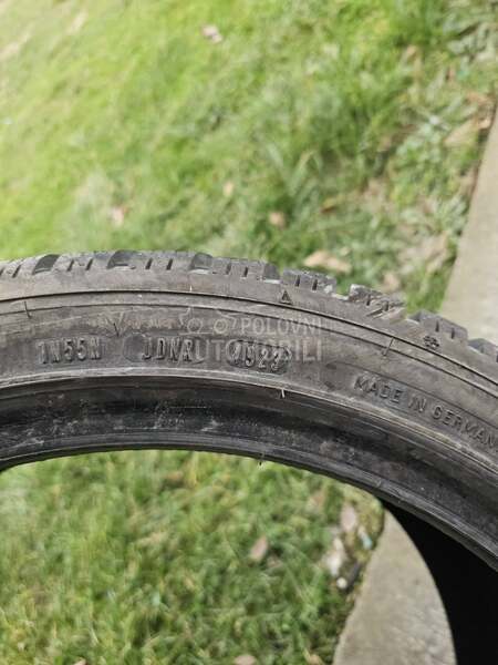 Dunlop 225/40 R18 Zimska