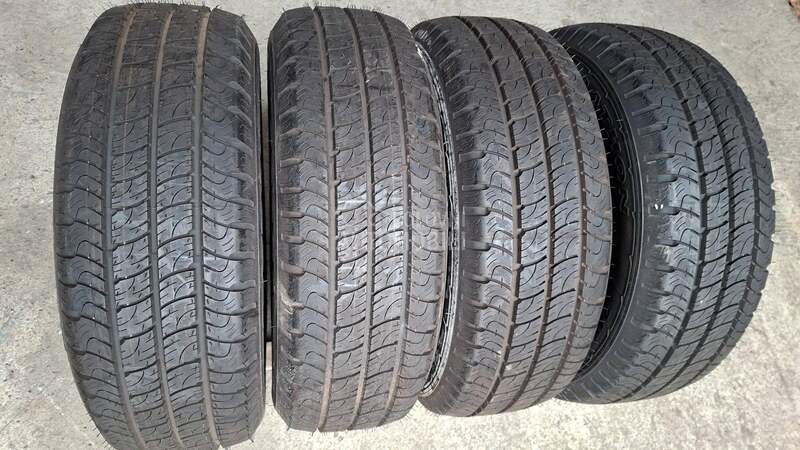 Goodyear 215/65 R16 Letnja