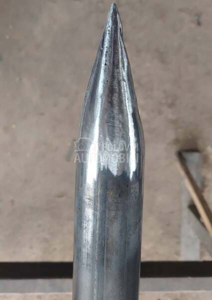 Ručna izrada Vile za traktor