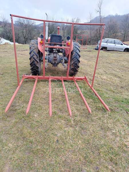 Ručna izrada Vile za traktor