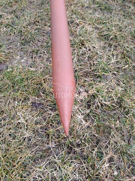 Ručna izrada Vile za traktor