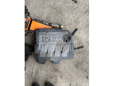 Poklopac motora za Volkswagen Polo