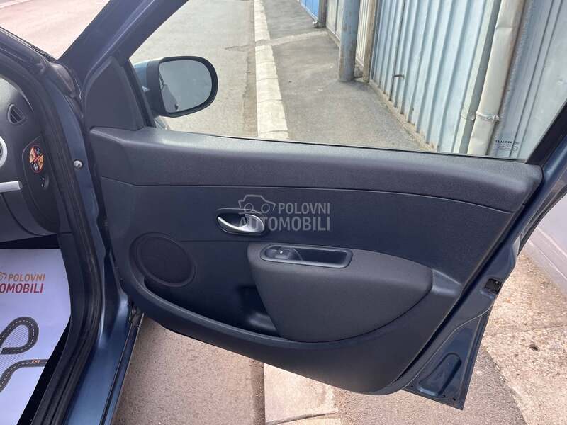 Renault Clio 1.2 16v