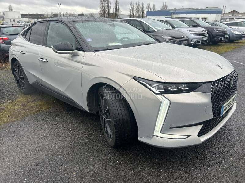 DS 4 HYBRIDE LAPREMIERE