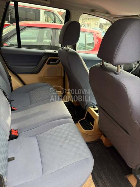 Land Rover Freelander STD4